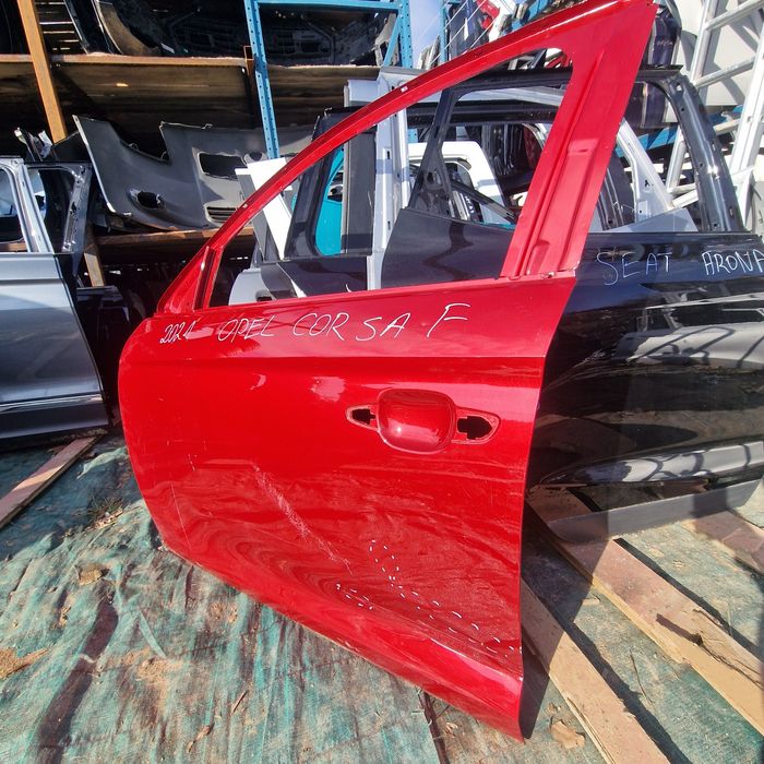 Opel Corsa F 2021 предна лява врата