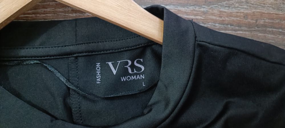 Елегантни черни рокли