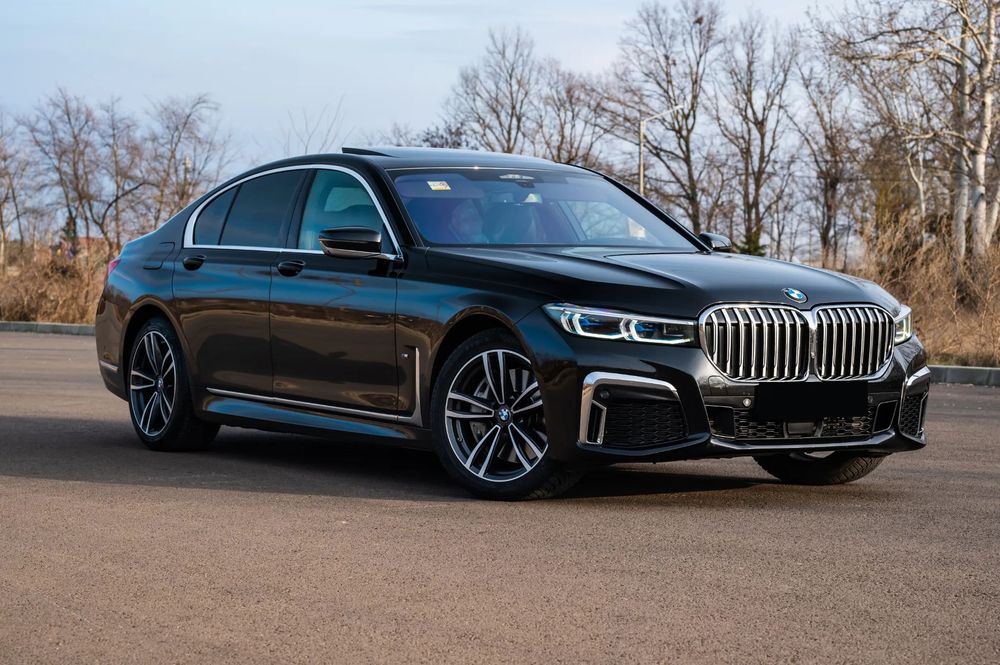 BMW Seria 7 Laser / Distronic / Trapa / Pachet M / Istoric BMW / Carbon Core /