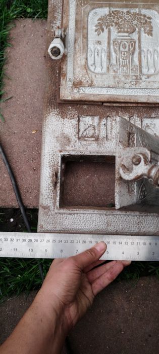 Vând ușă teracota / soba monobloc