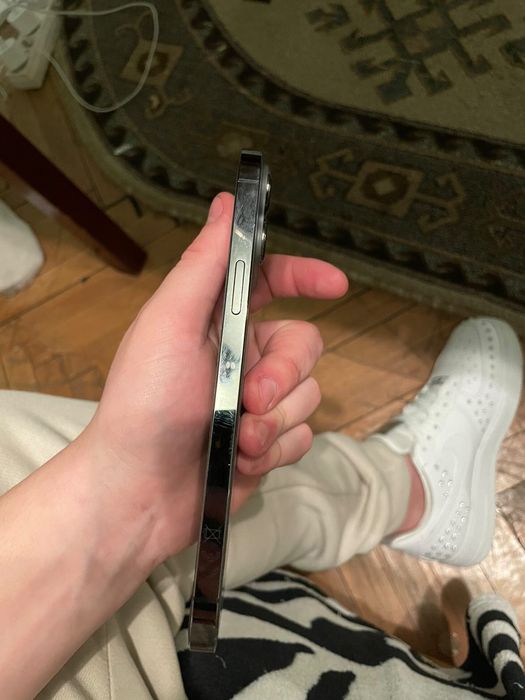 Vând iPhone 13 Pro Max 256 gb