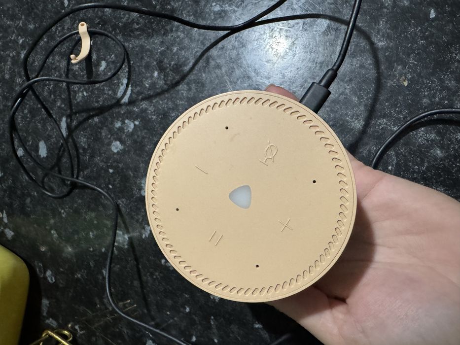 Алиса продается