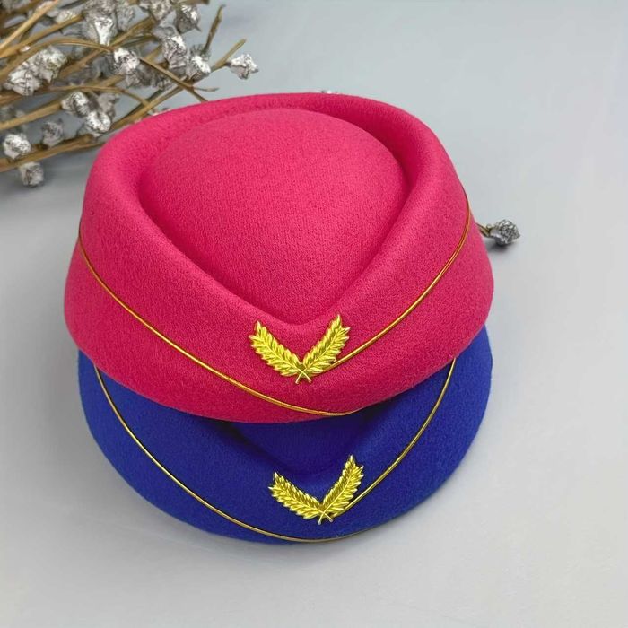 Берет стюардесса