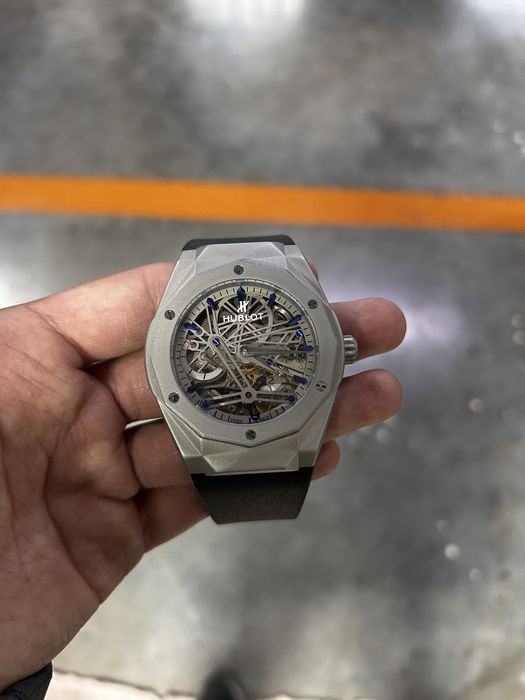 Часы Hublot fasion