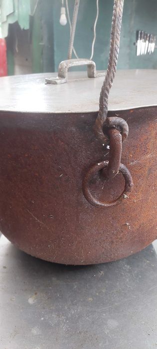 Ceaun din fontă - 60 l