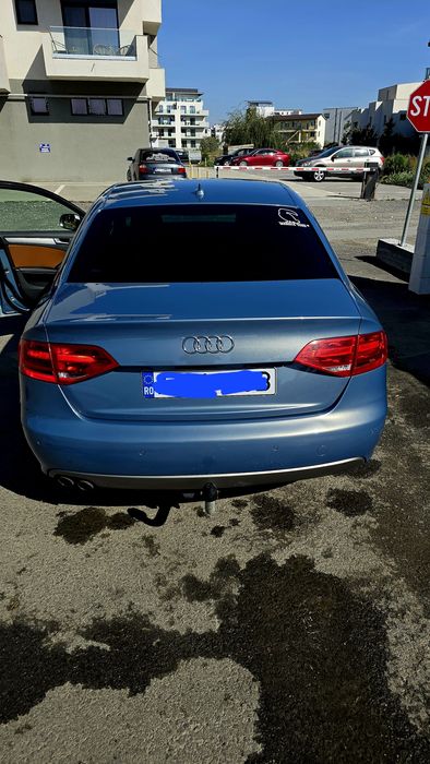 Vand AUDI A4 2010