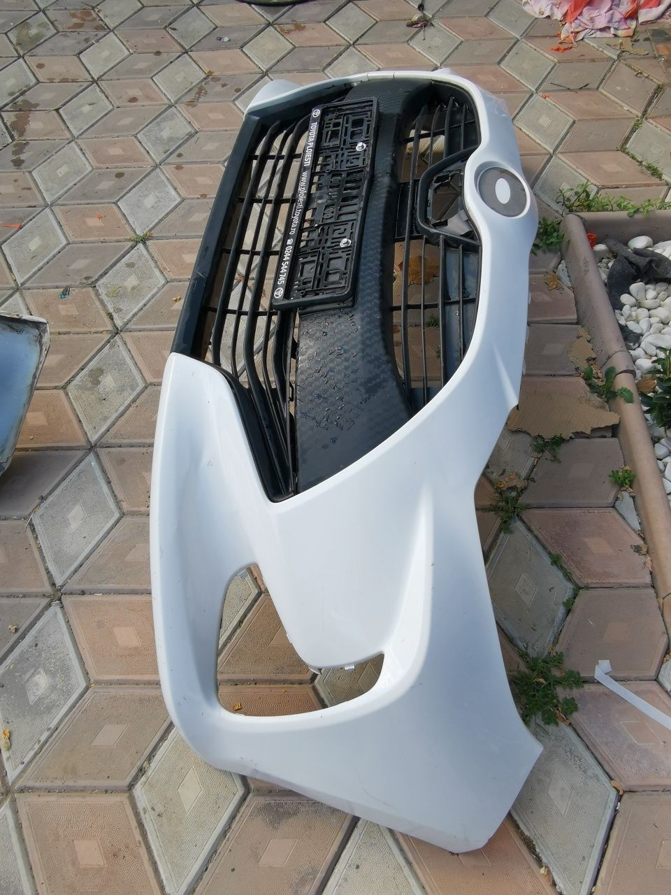 Vând bara fata toyota yaris 3 2020/2021/2022/2023