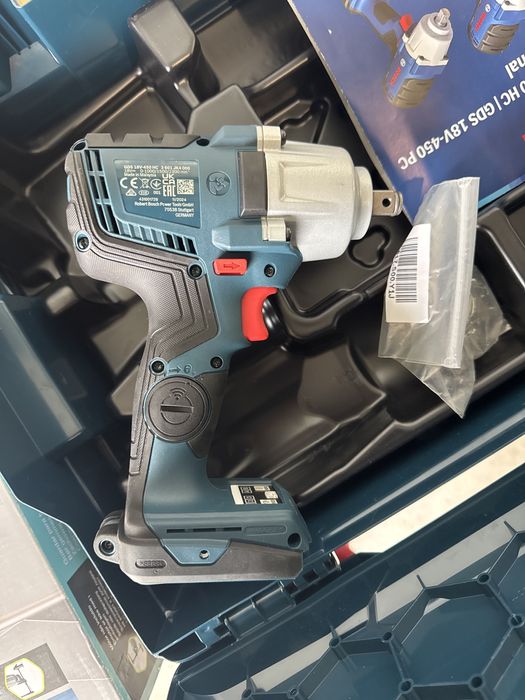 Ударен винтоверт Bosch GDS 18V-450 HC