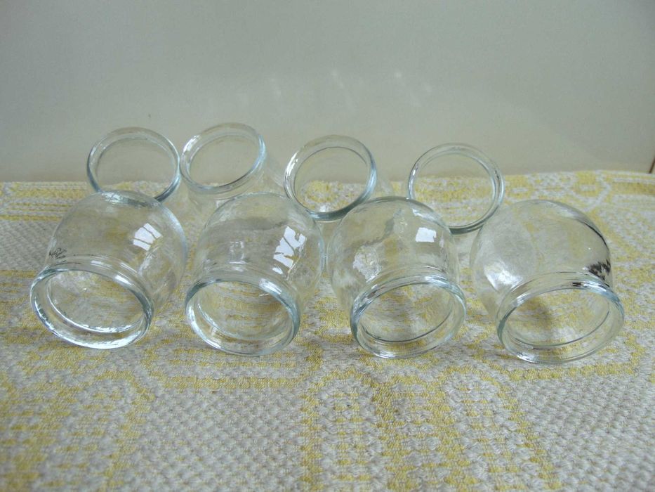 Стари стъклени вендузи