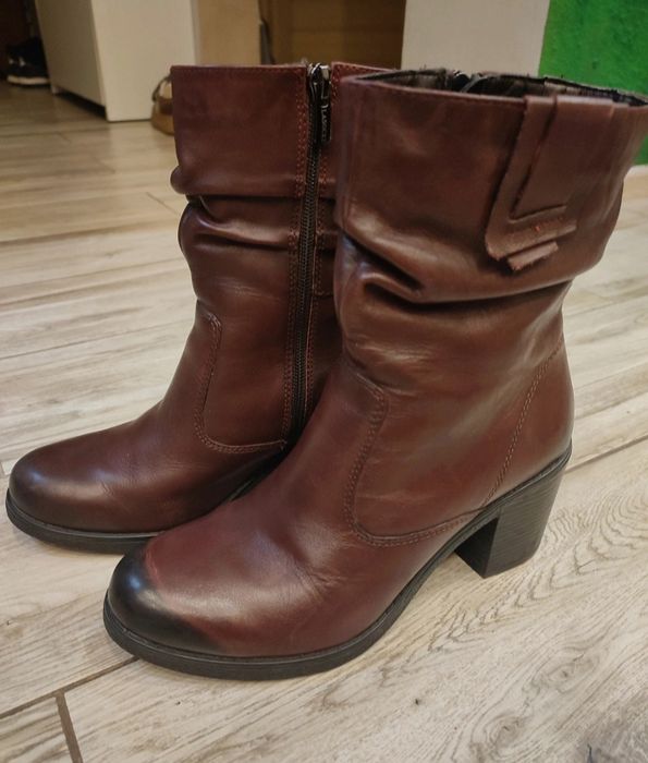 Ghete până la jumătatea gambei Lasocki 37