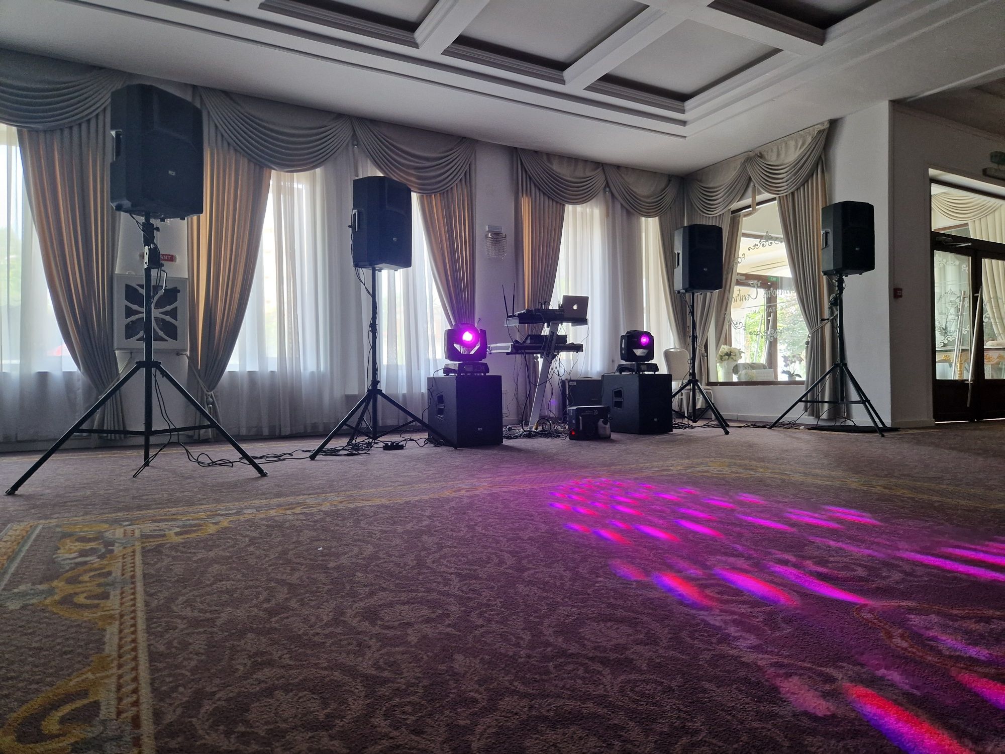 Dj,muzică,lumini!Lugoj!