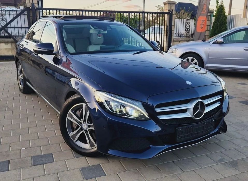 Mercedes-Benz C 350 e T-Modell Hybrid AMG