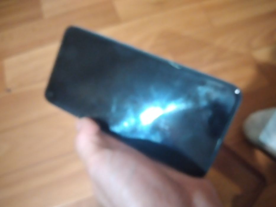 Продам Redmi Not 9 .