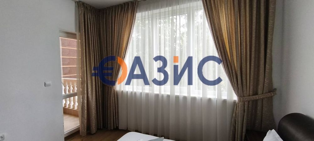 Апартамент с 1 спалня в комплекс "Вила Ария", Слънчев Бряг, 90.02 кв.