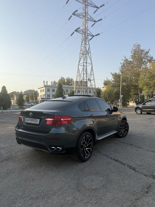 BMW X6 продается в идеальном состояние
