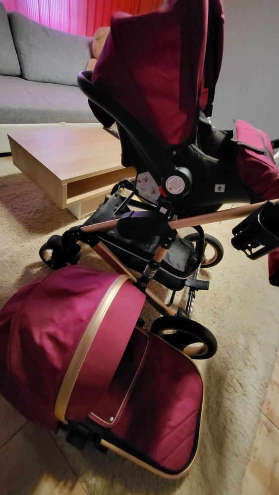 Pachet bebe (cărucior cu landou,cădiță și scaun de masă)