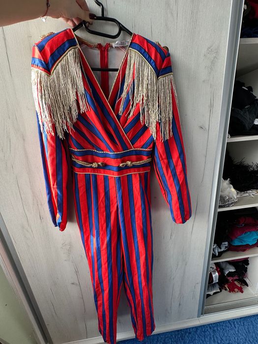 Уникален гащеризон