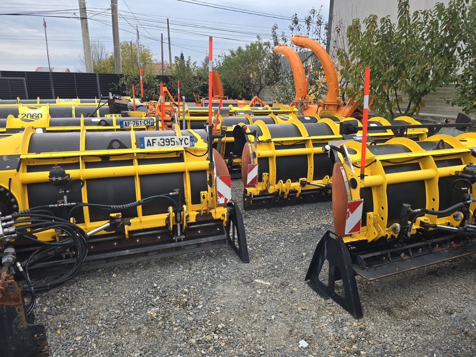 Lama.deszapezire 8x4 lama camion