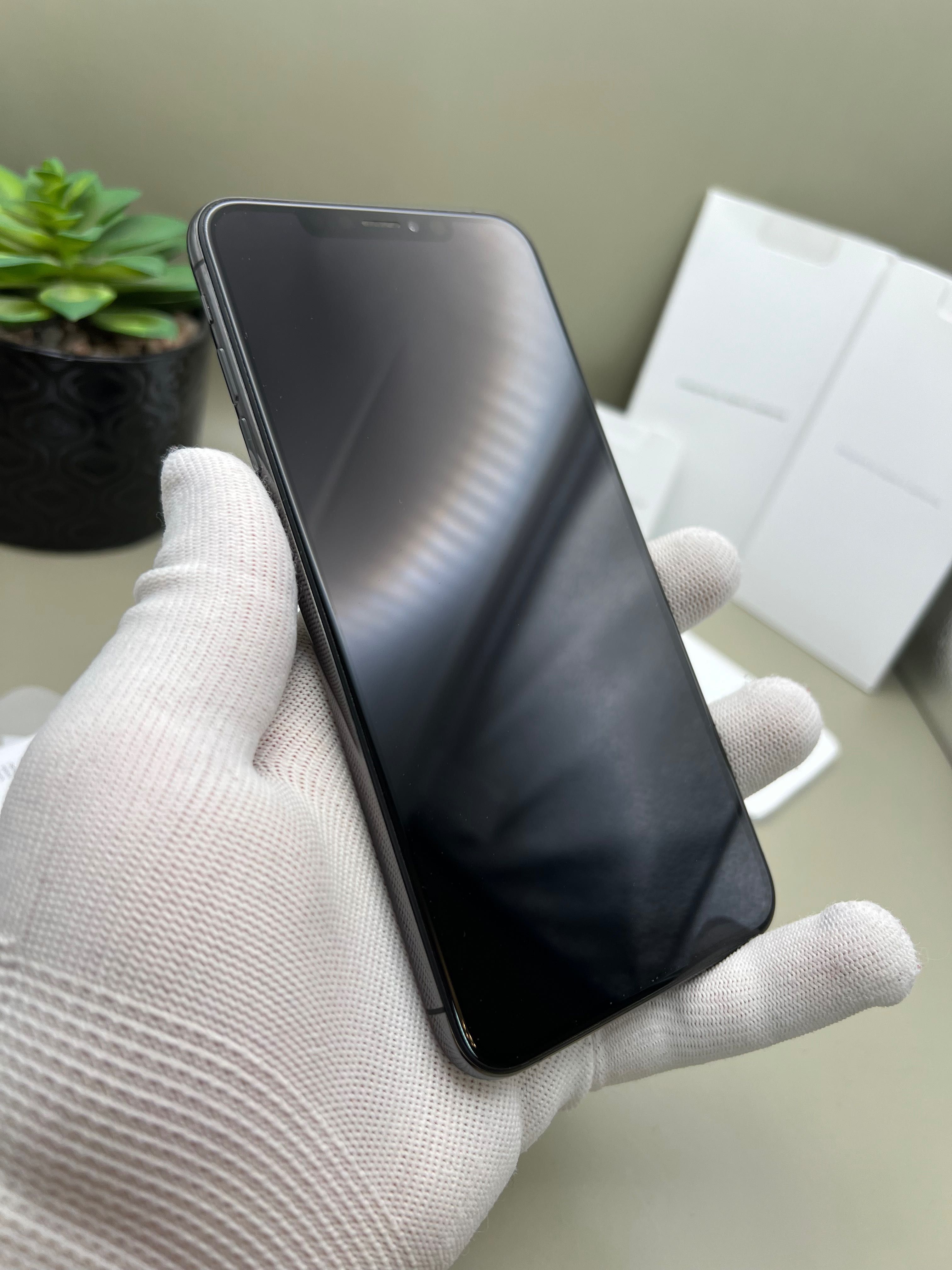 iPhone Xs MAX, iCloud locked, НА ЧАСТИ, 90% батерия, КАТО НОВ!