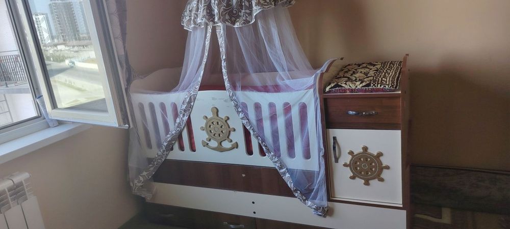 Кровать детская удобная