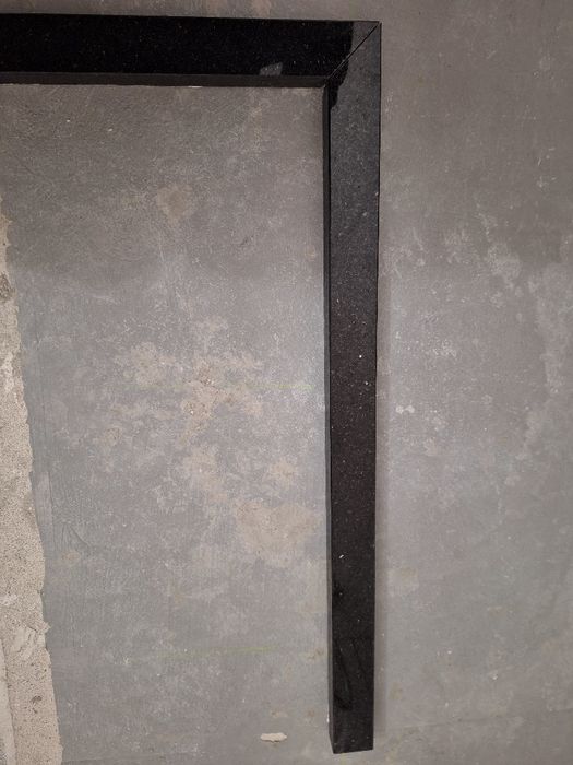 Vând bară granit .