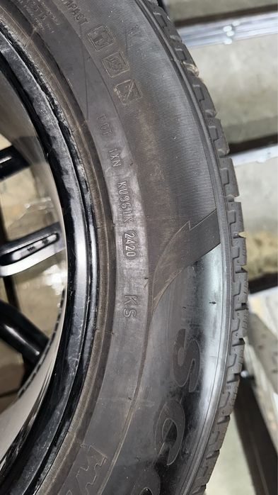 4 бр джанти съз зимни гуми PIRELLI 255/60/20