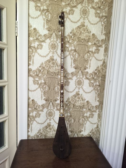 Toshkent Tanbur sotiladi