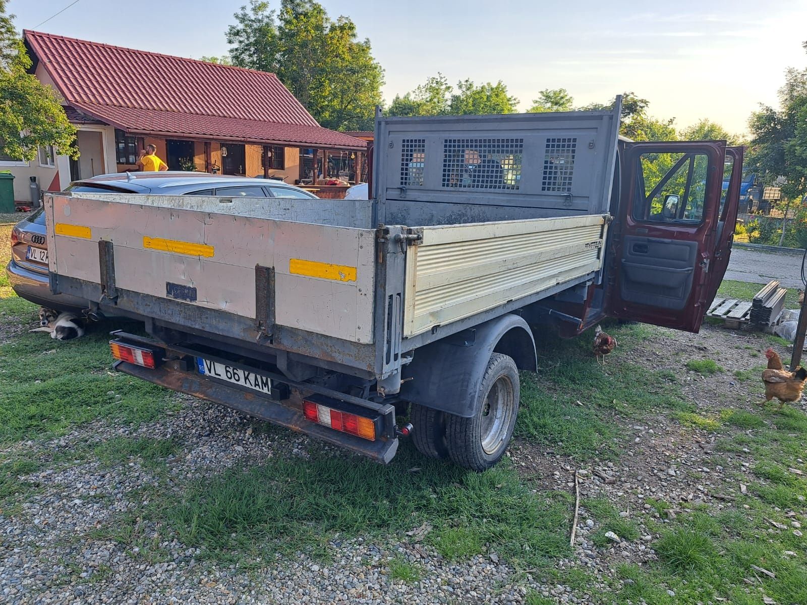 Vând Ford tranzit