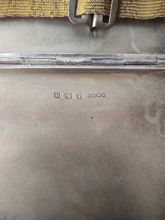 Сребърна английска табакера 1933 г. - 219 грама Sterling Silver