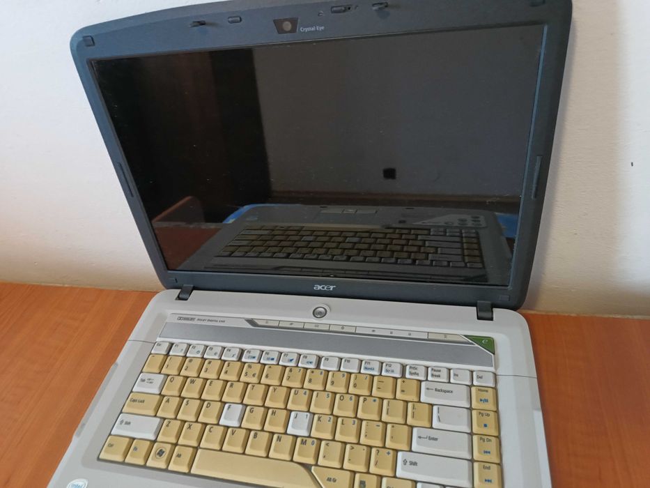 2 Laptop Packard Bell model PEW91/+ Acer Aspire 5720Z