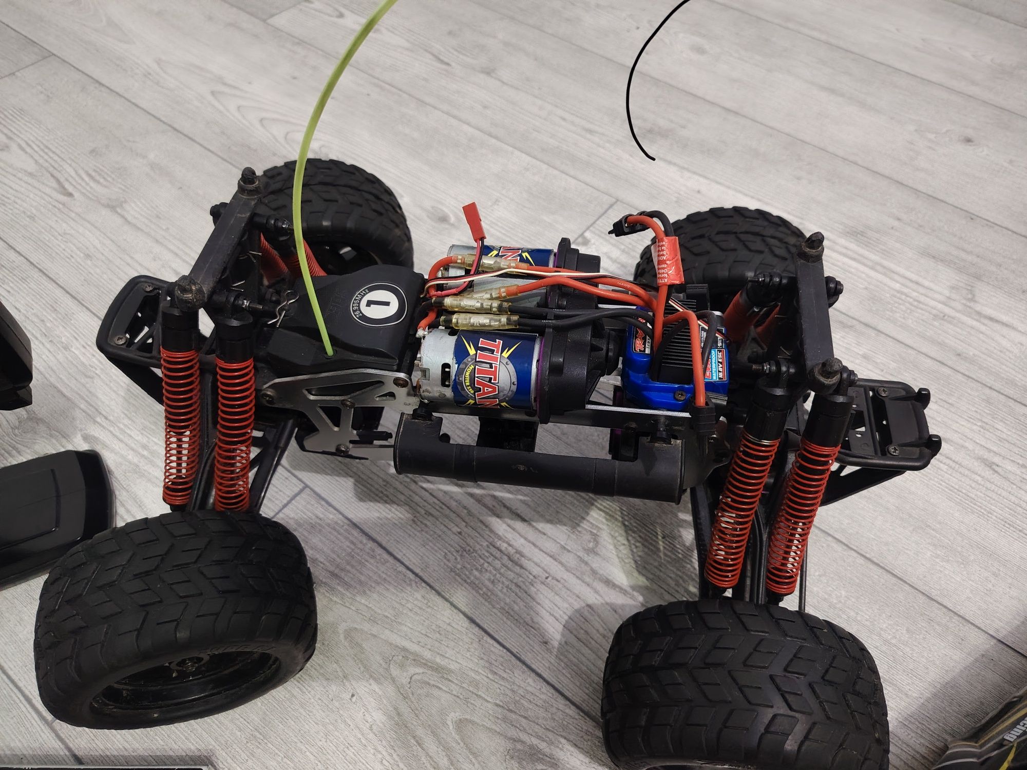 Automodel, mașinuța HPI,electronica traxxas