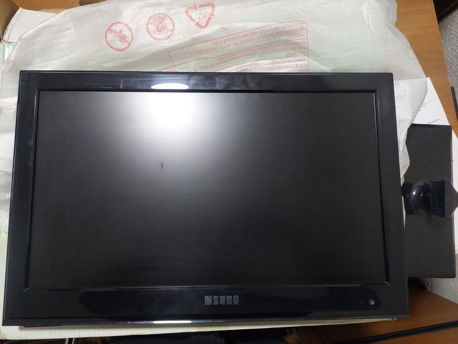 Монитор 24 сотилади