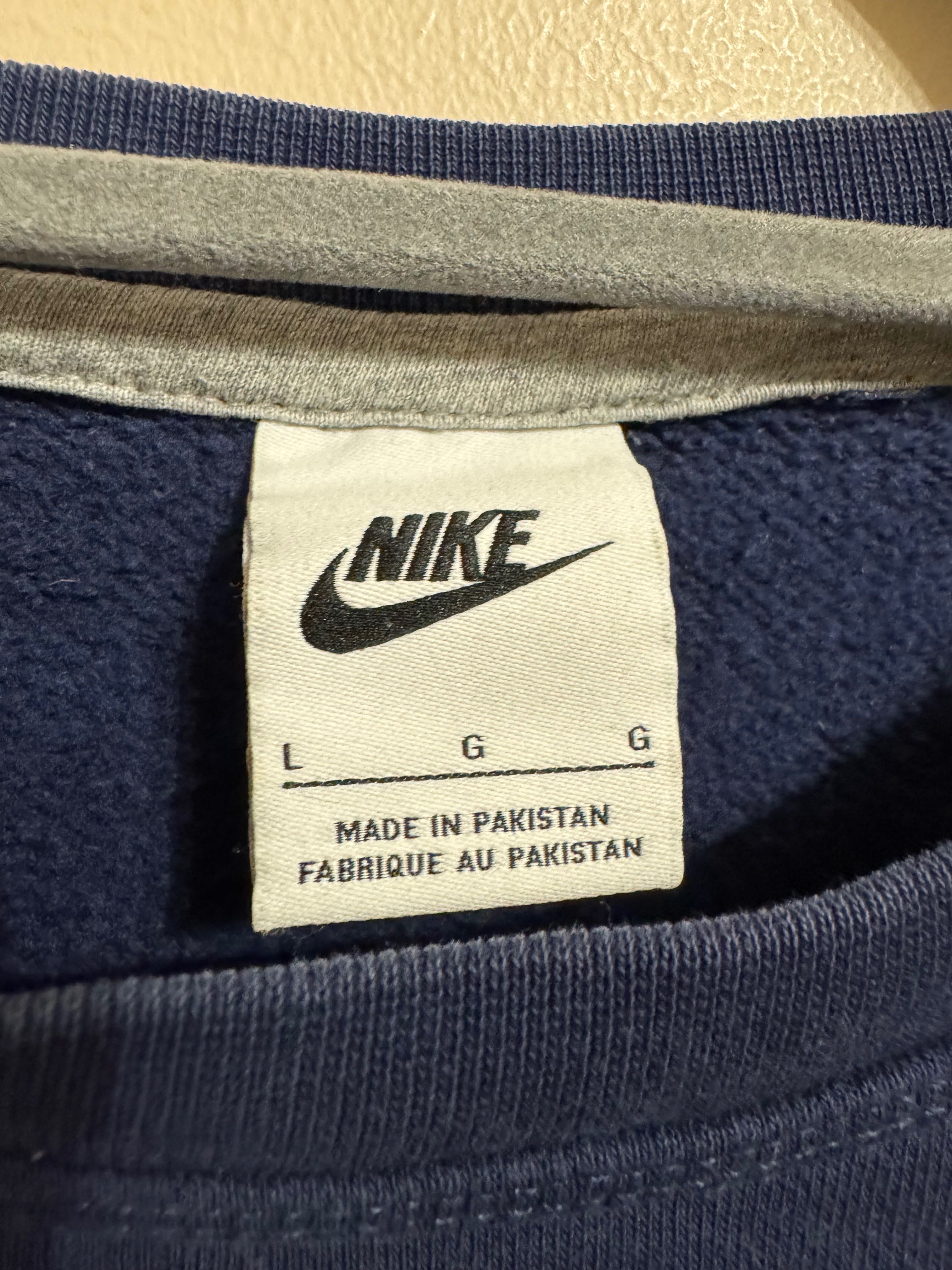 3 броя Nike Sportswear Club Fleece.