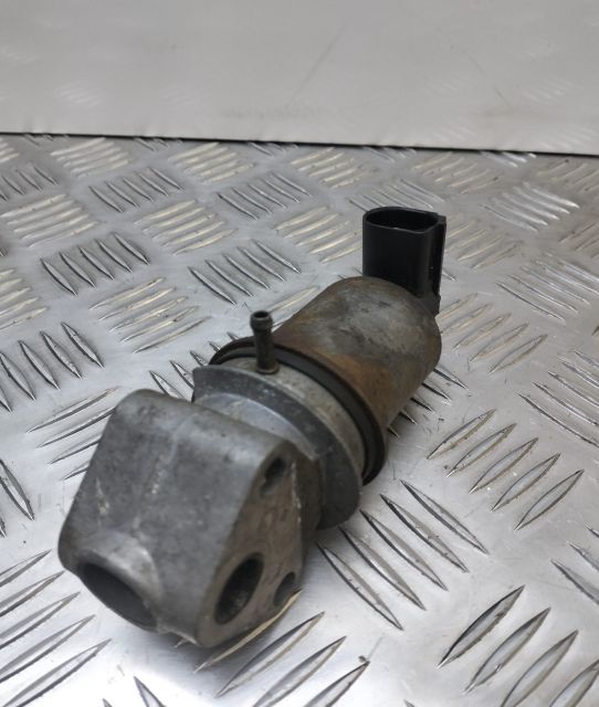 Supapa EGR  036131503M Volkswagen VW Golf a 4-a generatie