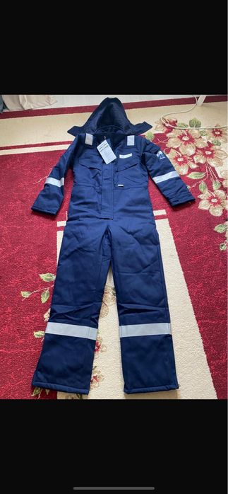 Новый. Комбенезон. 46 размер