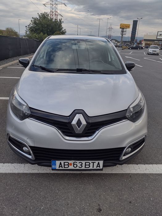 Vând Renault Captur