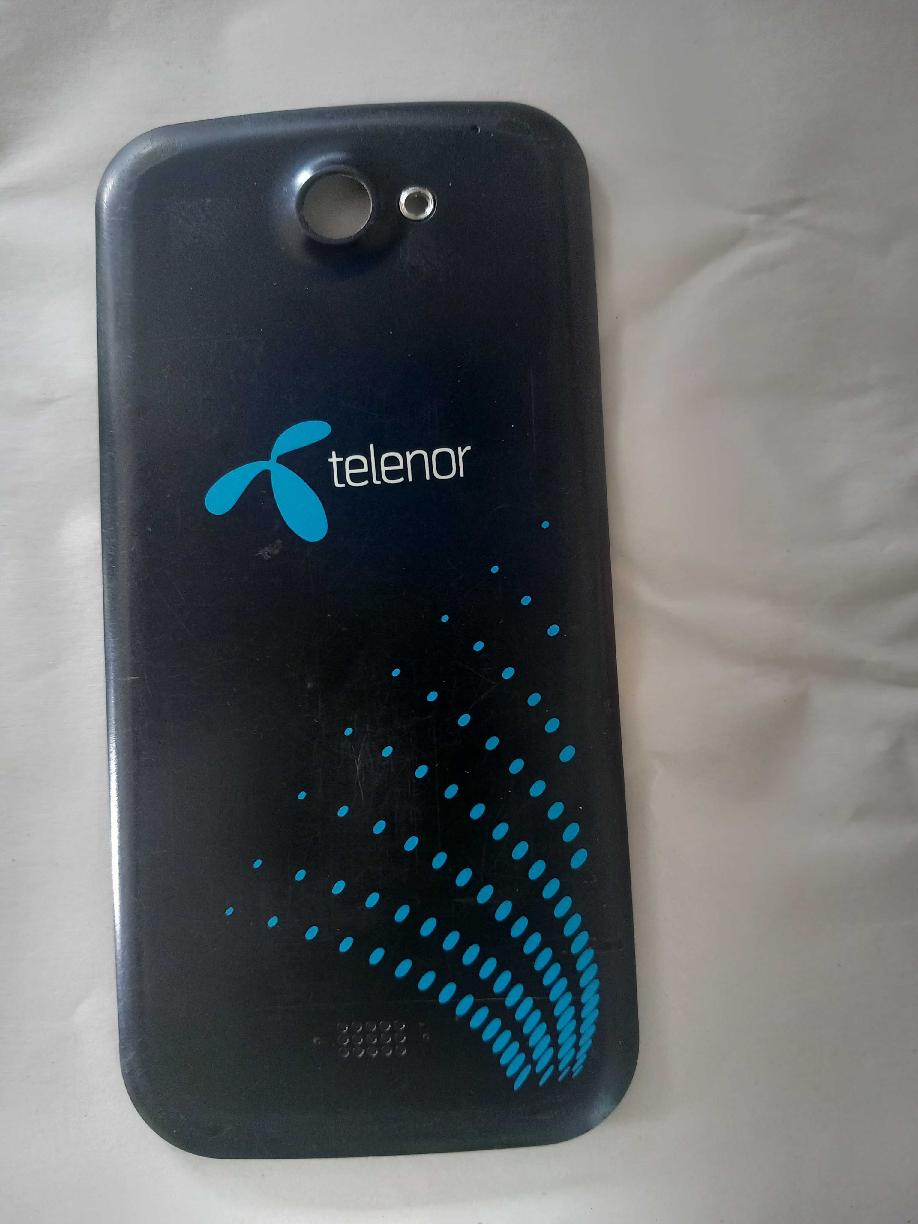 Продавам телефон telenor smart