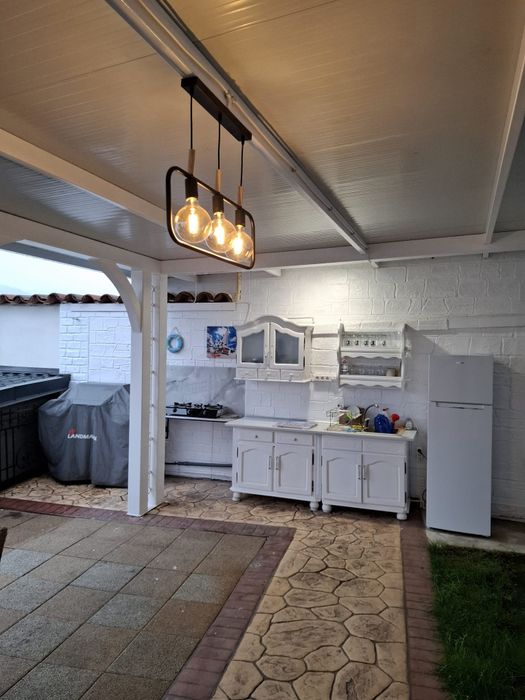 Închiriez casa Orsova pe malul Dunarii