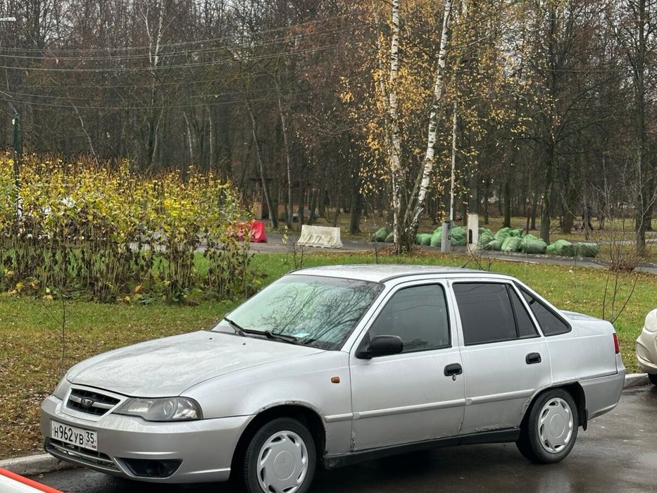 Neksi 2 pokoleni 2010