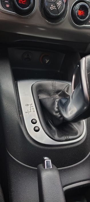 Citroen C4 ll 1,6 bluehdi automat