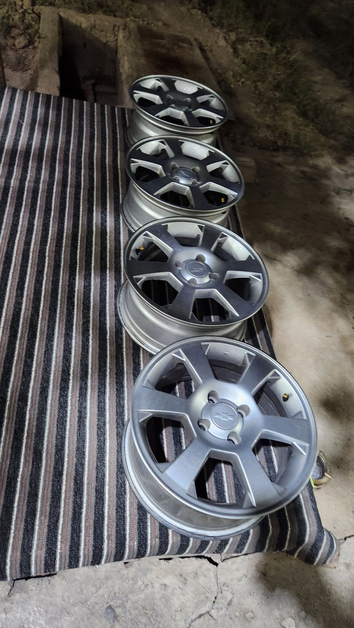 Gentra diska 4x100 tewu ideal sastayanada