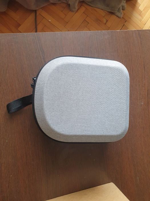 Meta Oculus 3, 512 GB, cu garantie + carcasa pentru transort