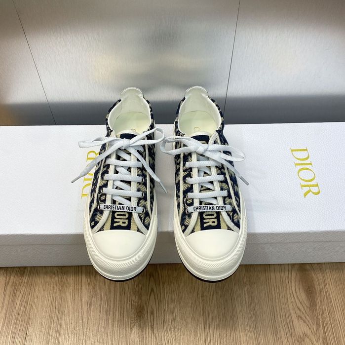 Dior Walk n Dior