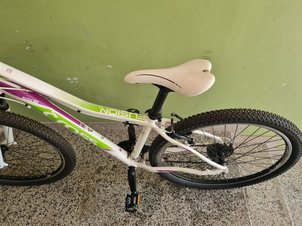 Продавам Cross Fusion 27.5 алуминиев дамски велосипед/колело