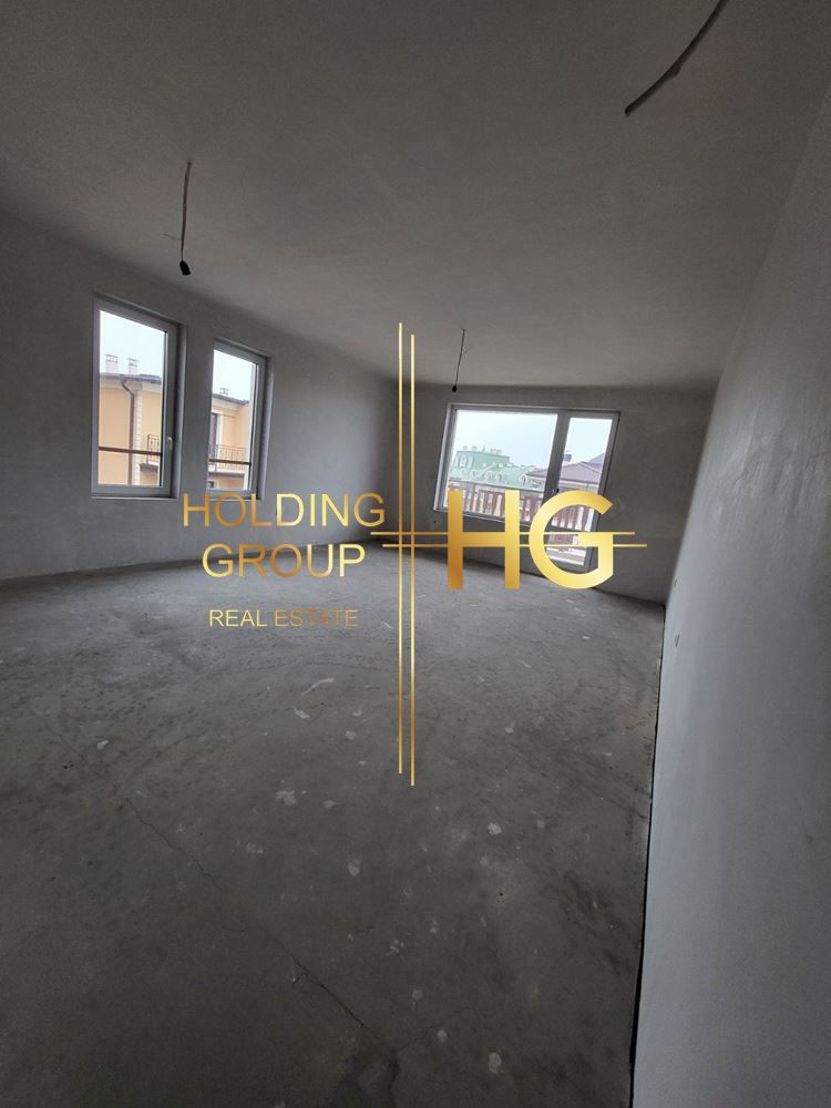 Продава се Тристаен апартамент в к.к. Св.Св. Константин и Елена - 115 кв.м за 1348 €/кв.м - Снимка #2