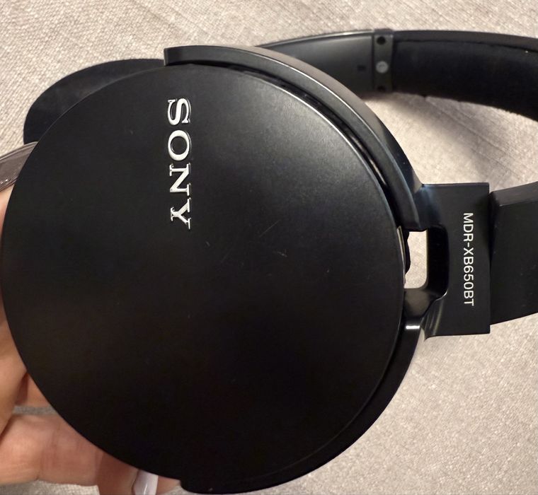 Слушалки Sony MDR-XB650BT