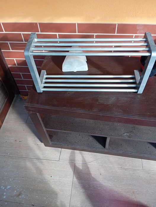 Suport hartie igienica si suport baie