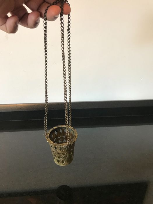 Античен църковен свещник