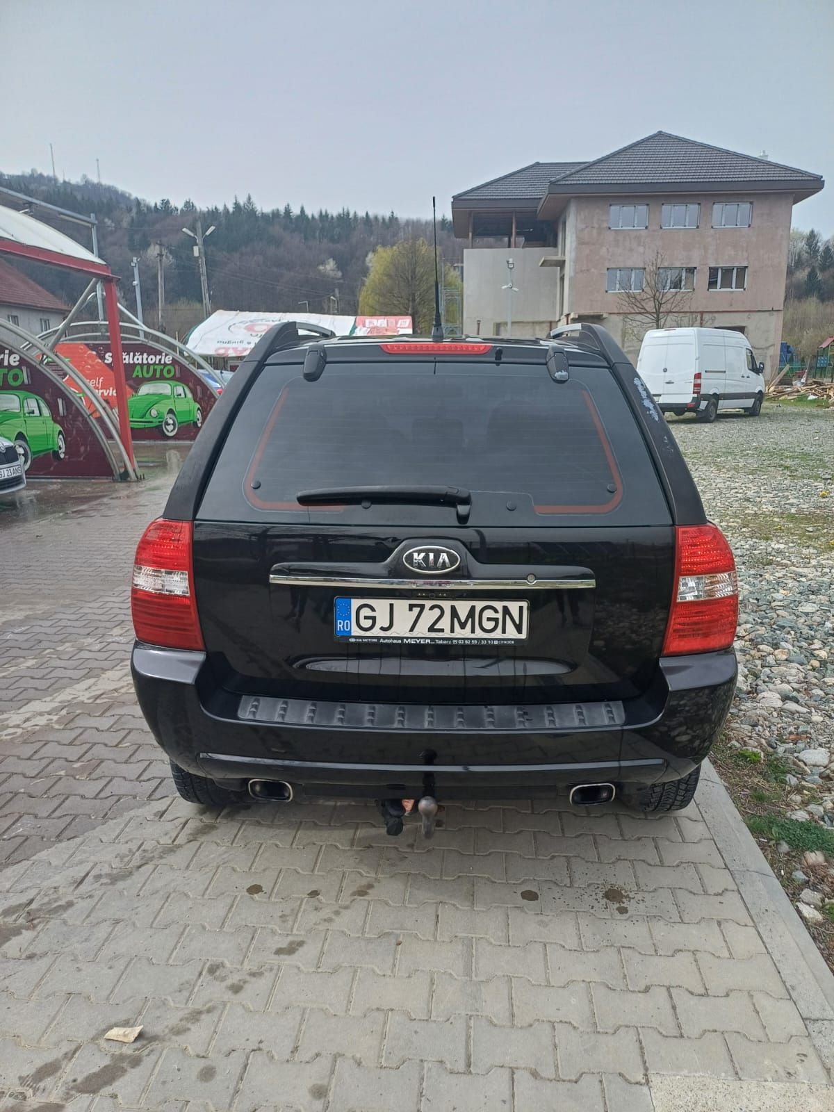 Vând   Kia   sporttage