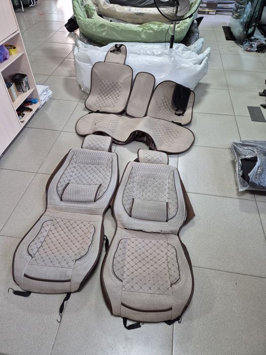 Чехлы на сиденье б/у  11.000 тг